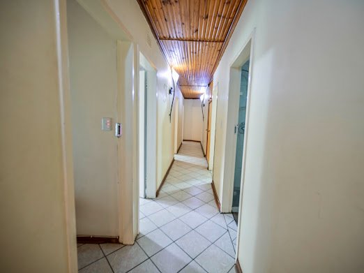 5 Bedroom Property for Sale in Langenhovenpark Free State